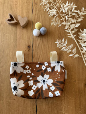 Lenkertasche Blüten Braun