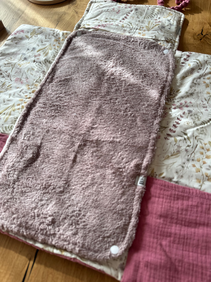 Wickeltasche VIKI Beere Gräser Mauve – Bild 3