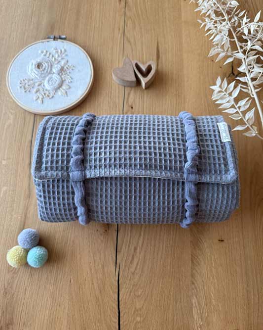 Wickeltasche VIKI Dunkelgrau aufgerollt